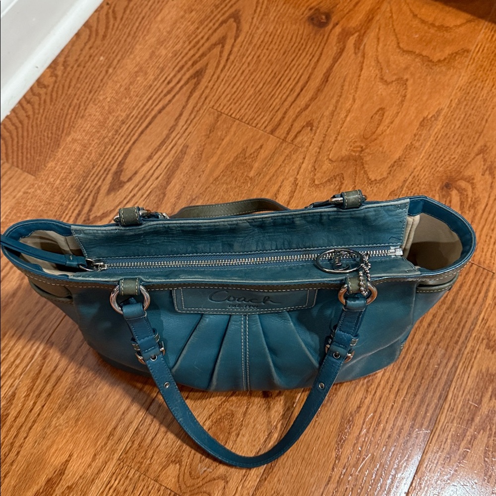Vintage COACH leather handbag - Picture 7 of 13